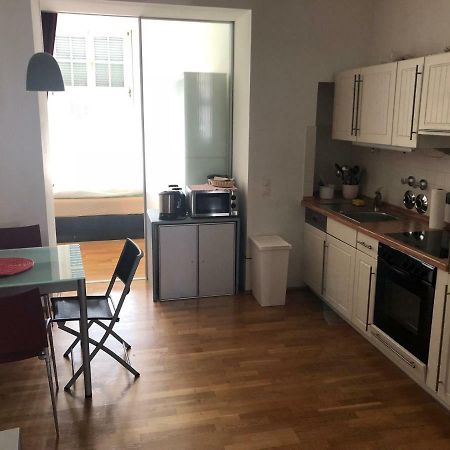 Ferienwohnung Mitten In Висбаден Экстерьер фото