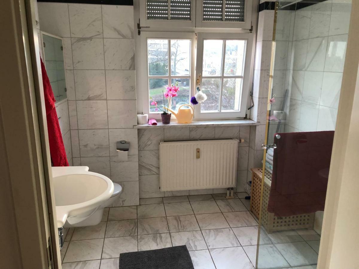 Ferienwohnung Mitten In Висбаден Экстерьер фото